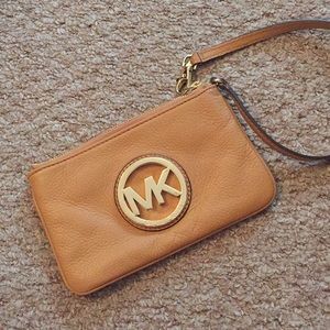 Pebbled Leather Michael Kors Wristlet